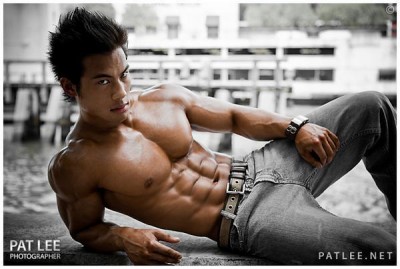 Bodybuilder and Fitness Model Tuan Tran Talks to Directlyfitness.com