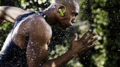 Does Listening to Your iPod While You Exercise Make You Stronger?