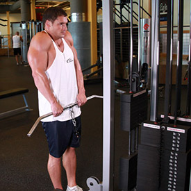 Traps Exercise Instructions: How to Perform Cable Shrugs