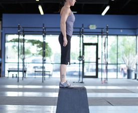 Hamstring Exercise Instructions: How to Perform the Front Box Jump